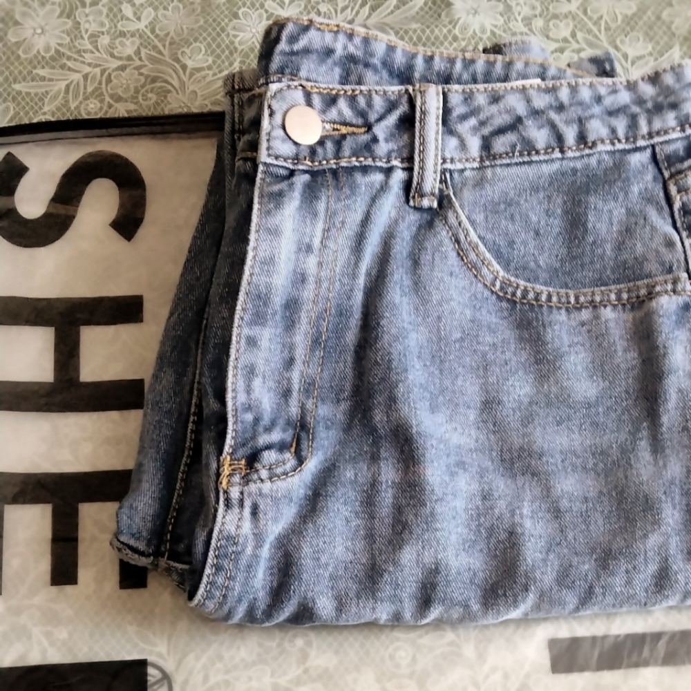 SHEIN High waist jeans